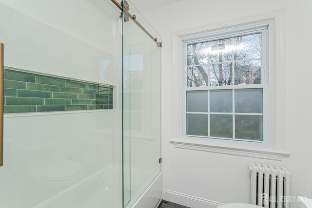 64 Pennington Road, New Brunswick, NJ 08901