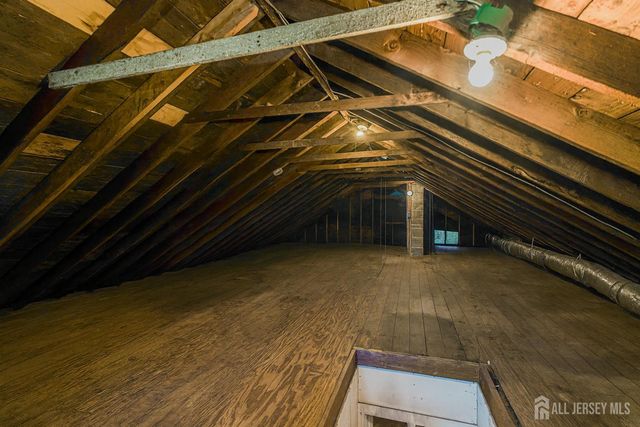 64 Pennington Road, New Brunswick, NJ 08901