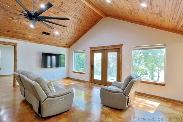117051 S 4238 Road, Eufaula, OK 74432