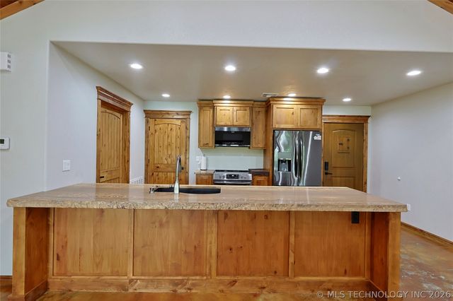 117051 S 4238 Road, Eufaula, OK 74432