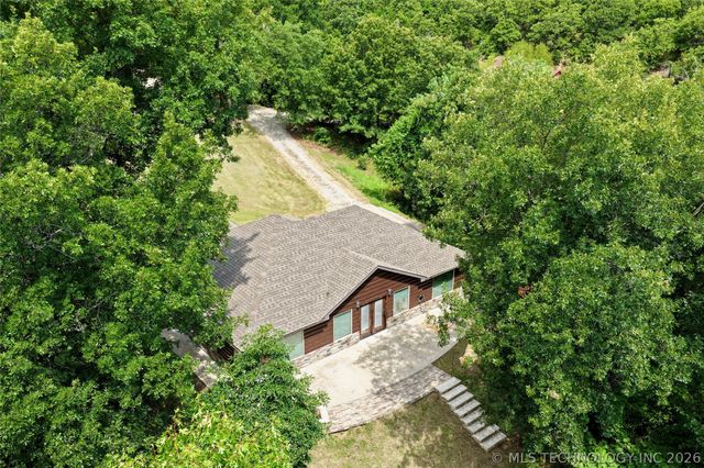 117051 S 4238 Road, Eufaula, OK 74432