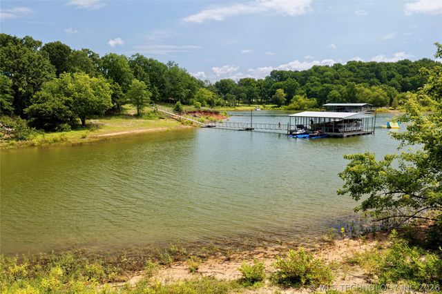 117051 S 4238 Road, Eufaula, OK 74432