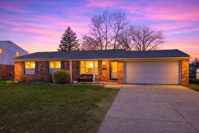 45573 Keding Street, Utica, MI 48317