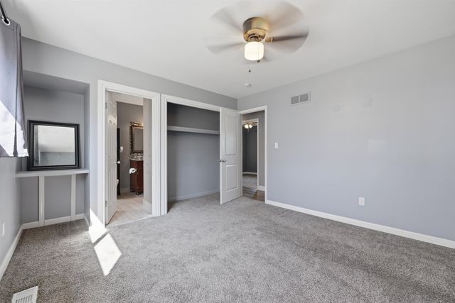 45573 Keding Street, Utica, MI 48317