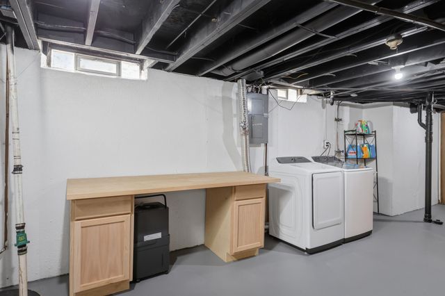 45573 Keding Street, Utica, MI 48317