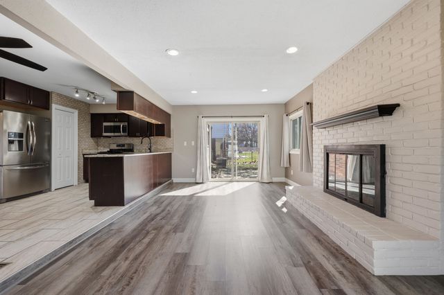 45573 Keding Street, Utica, MI 48317