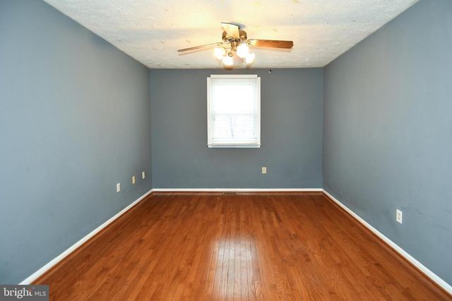 6724 DOLPHIN CT, Waldorf, MD 20603