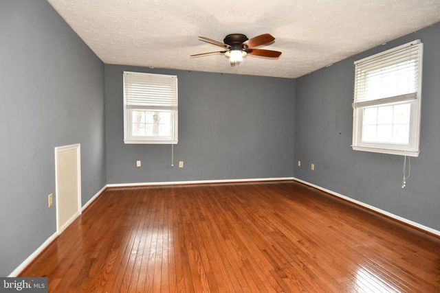 6724 DOLPHIN CT, Waldorf, MD 20603