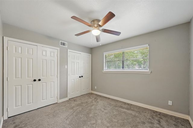 1700 N Preston Street, Ennis, TX 75119