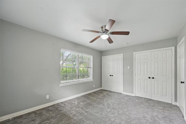 1700 N Preston Street, Ennis, TX 75119