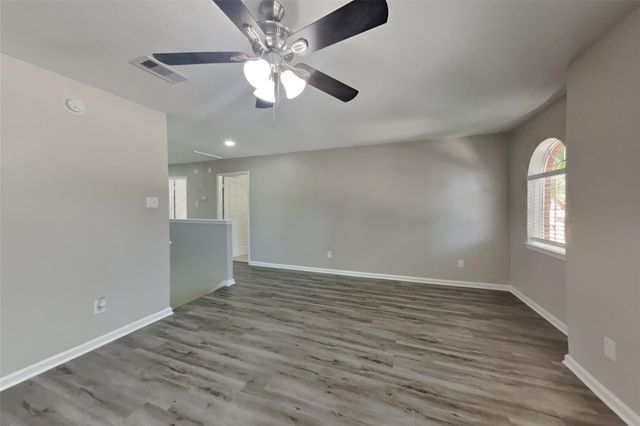 21469 Towerguard Drive, Kingwood, TX 77339