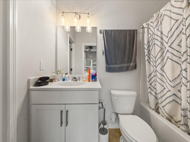 1395 Crestwind NW Road, Kennesaw, GA 30152