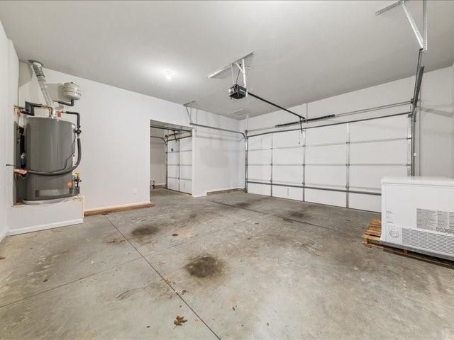 1395 Crestwind NW Road, Kennesaw, GA 30152