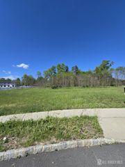 18 Interlaken Road, South Brunswick, NJ 08852