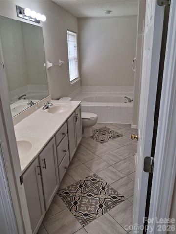 12029 Stone Forest Drive, Pineville, NC 28134