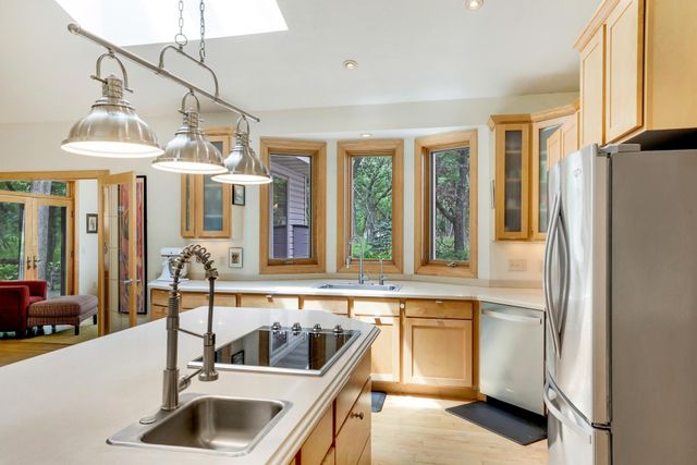 17 Baillon Lane, Lakeland, MN 55043