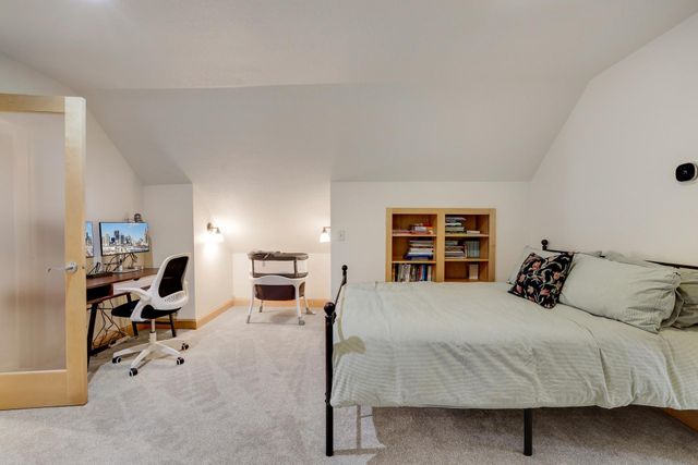 17 Baillon Lane, Lakeland, MN 55043