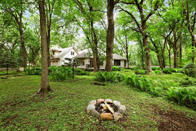 17 Baillon Lane, Lakeland, MN 55043
