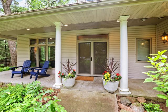 17 Baillon Lane, Lakeland, MN 55043