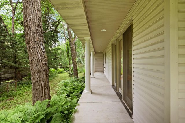 17 Baillon Lane, Lakeland, MN 55043
