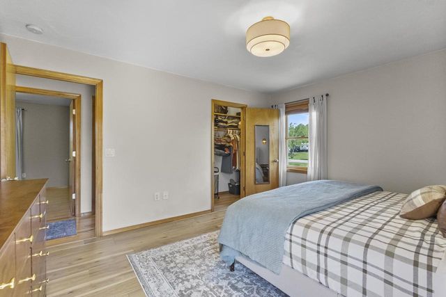 838 POPPY LANE, Little Suamico, WI 54141