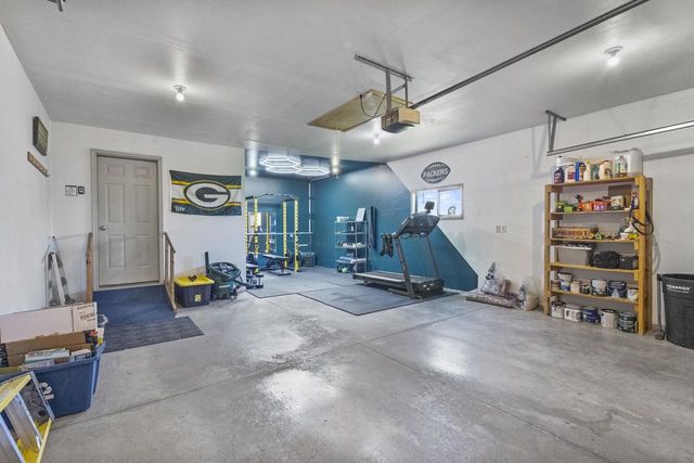 838 POPPY LANE, Little Suamico, WI 54141