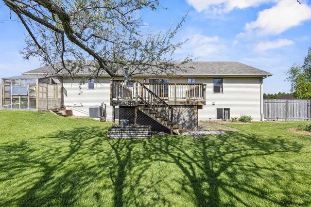 838 POPPY LANE, Little Suamico, WI 54141