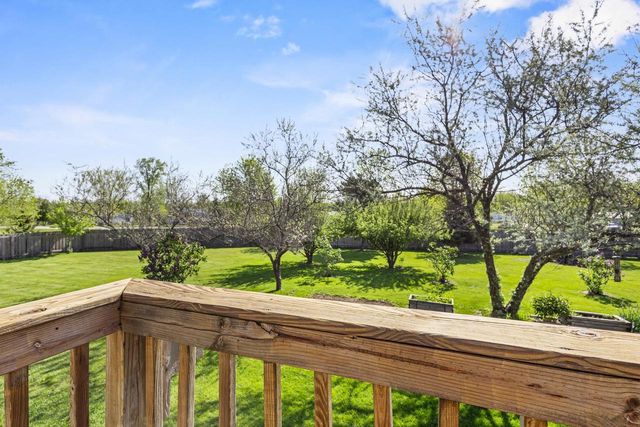 838 POPPY LANE, Little Suamico, WI 54141