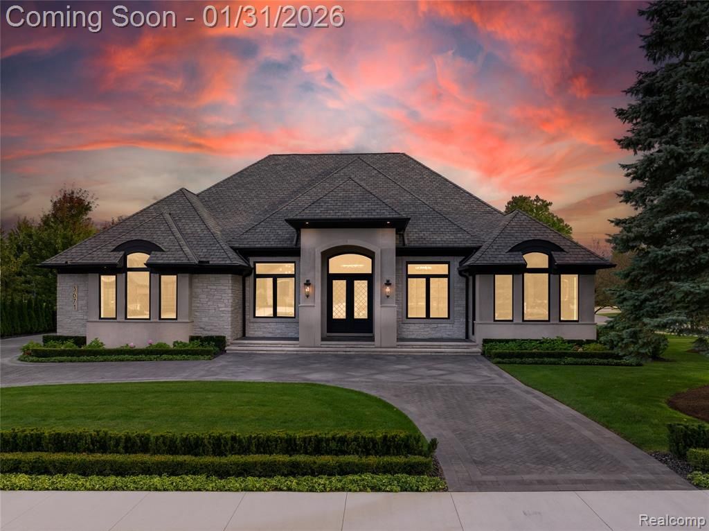 4592 Pinnacle Boulevard, Rochester, MI 48306