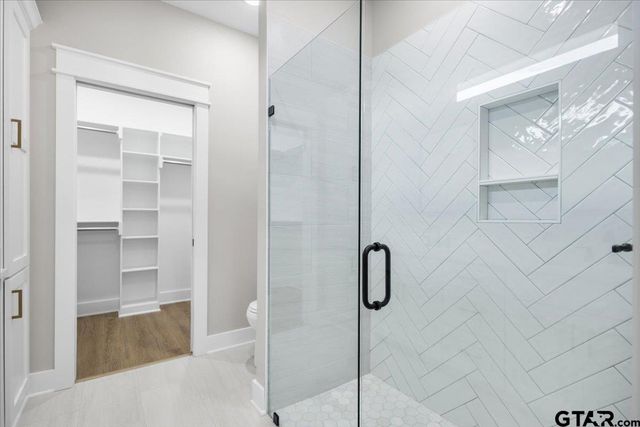 307 S Langham St, Troup, TX 75789