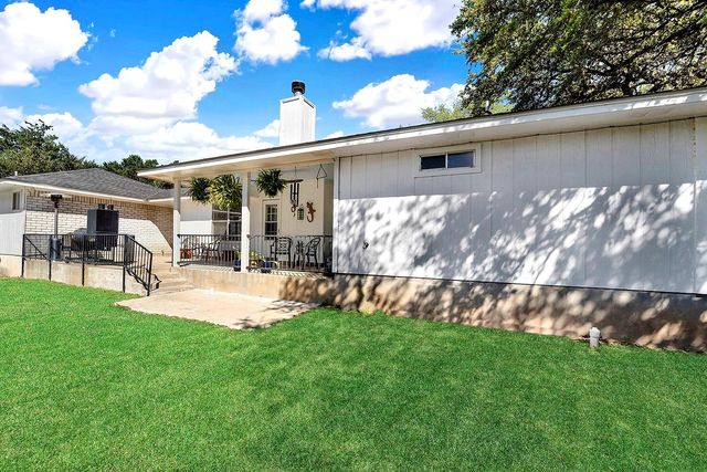 1106 Amanda, Canyon Lake, TX 78133