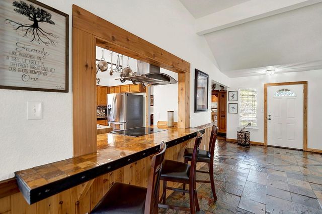 1106 Amanda, Canyon Lake, TX 78133