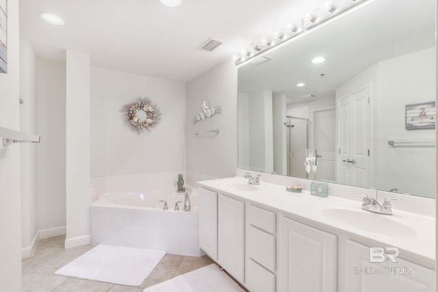 4297 County Road 6 205, Gulf Shores, AL 36542