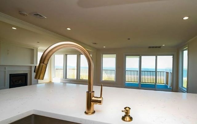 14 Seagull Rd 1, Quincy, MA 02169