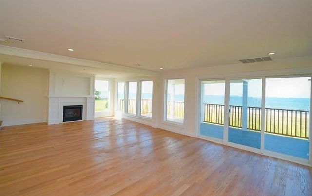 14 Seagull Rd 1, Quincy, MA 02169