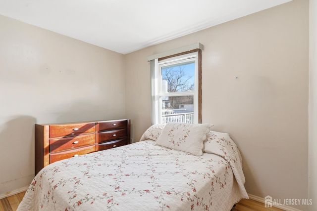 160 Stratton Street, Piscataway, NJ 08854