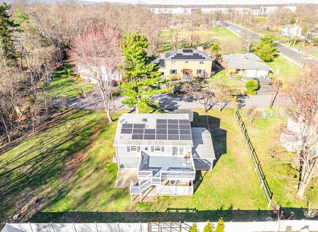 160 Stratton Street, Piscataway, NJ 08854