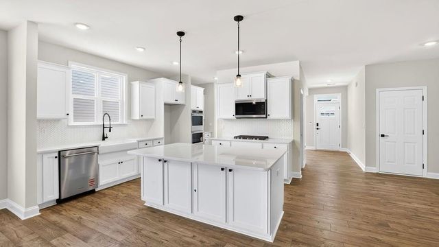 574 Woodcot Drive, Woodruff, SC 29388