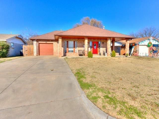 817 NW 7th Street, Moore, OK 73160