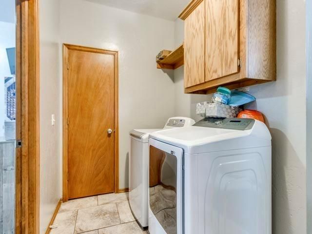 817 NW 7th Street, Moore, OK 73160