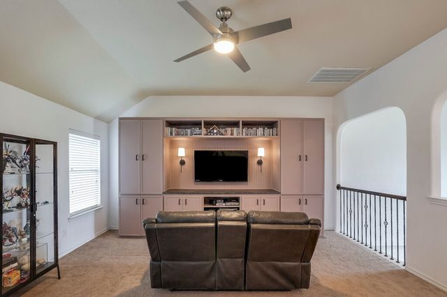 1046 Chandler Street, Kennedale, TX 76060