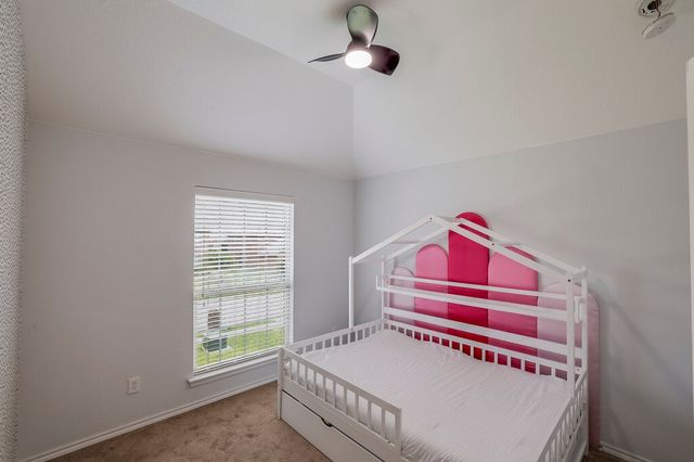 1046 Chandler Street, Kennedale, TX 76060