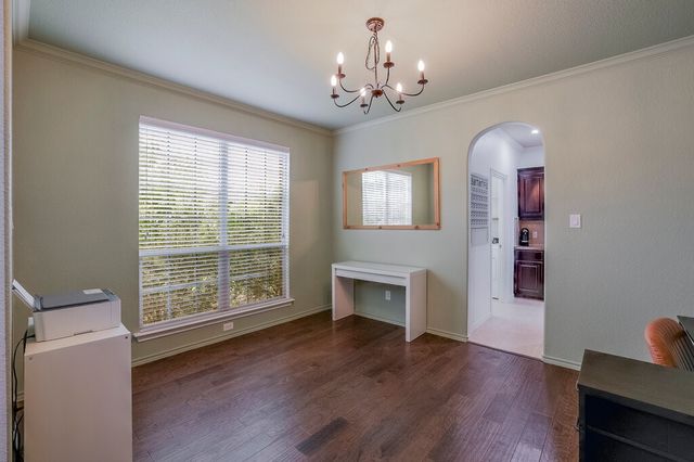 1046 Chandler Street, Kennedale, TX 76060