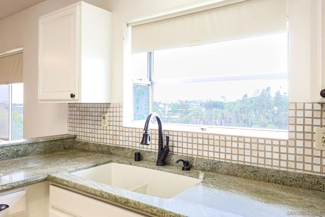 221 Colina Ter, Vista, CA 92084