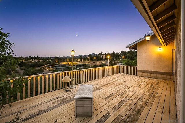 221 Colina Ter, Vista, CA 92084