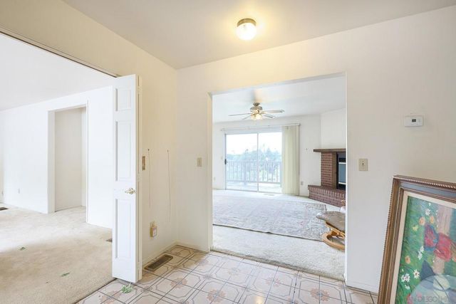 221 Colina Ter, Vista, CA 92084