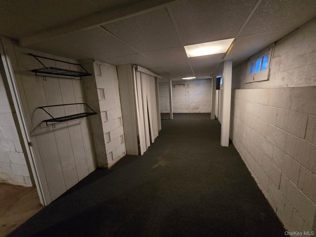 4 Forest Street, Ronkonkoma, NY 11779