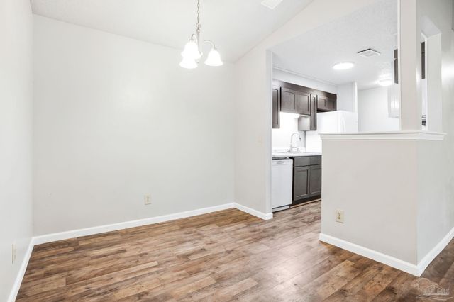 2303 W Michigan Ave A6, Pensacola, FL 32526