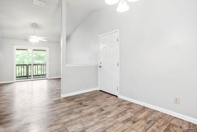 2303 W Michigan Ave A6, Pensacola, FL 32526