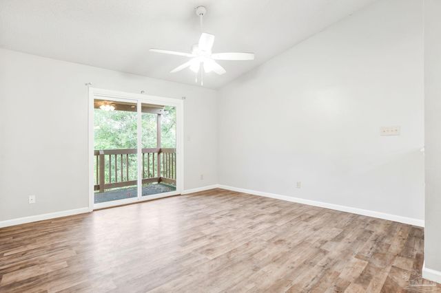 2303 W Michigan Ave A6, Pensacola, FL 32526